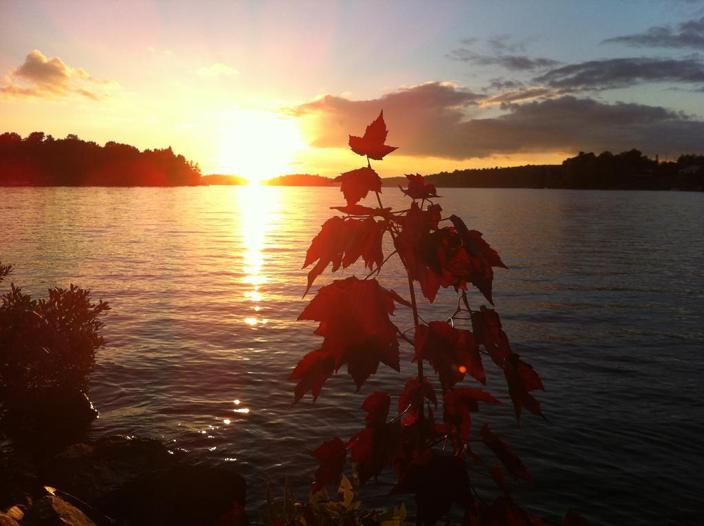 Lake Lauzon Resort Blind River Quarto foto